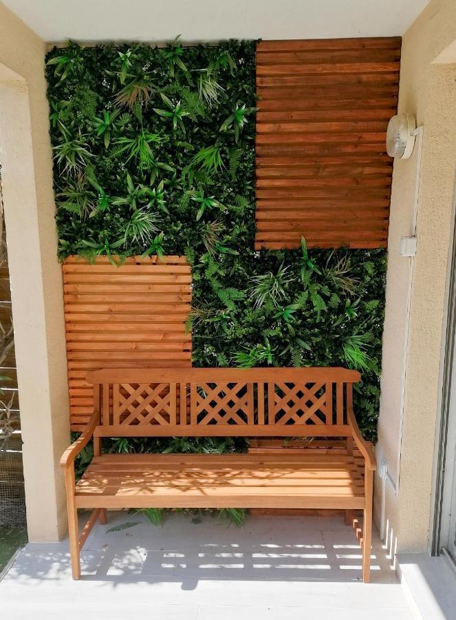 APPARTEMENT avec JARDIN, PISCINE, PLAGE, TENNIS Fréjus Exterior foto